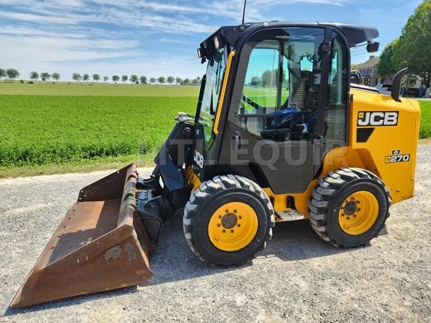 2022 JCB 270